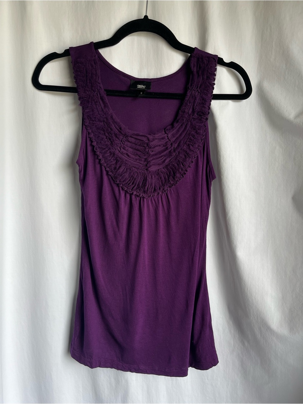 Mossimo Supply Co. Purple Ruffle Scoop Neck Tank small rayon Y2K